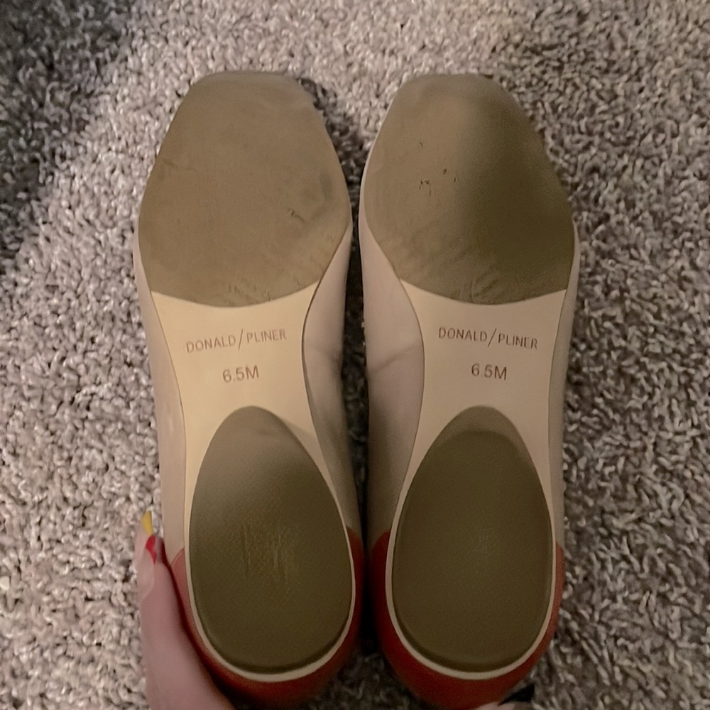 Donald Pliner Rose Deedee Leather Ballet Flat - Picture 10 of 12